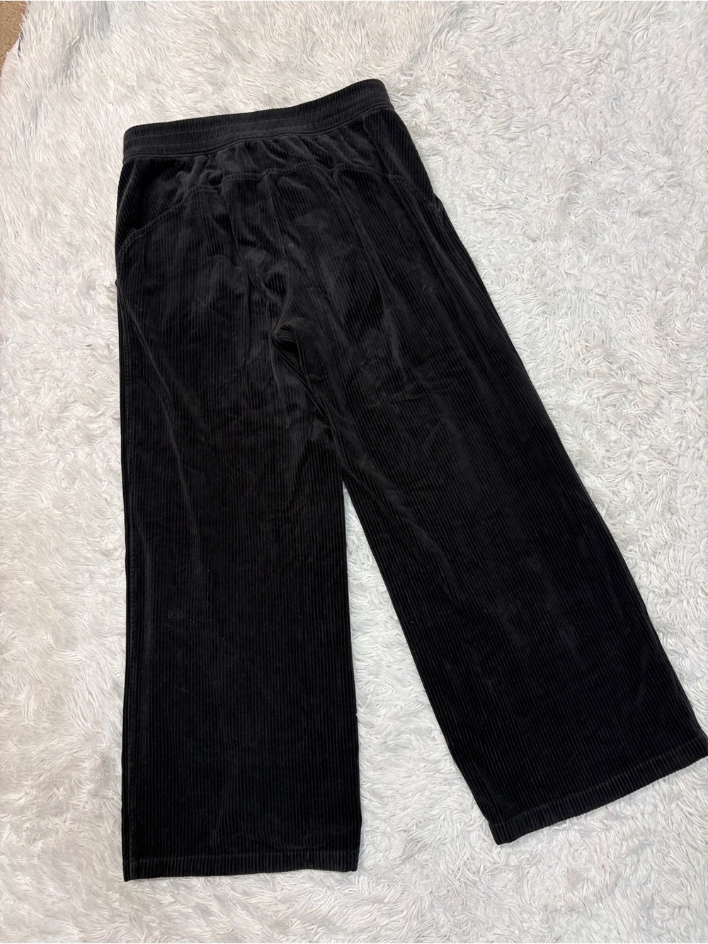 Lululemon Scuba Mid-Rise Wide-Leg Pant *Velvet Cord - Black - Picture 2 of 4
